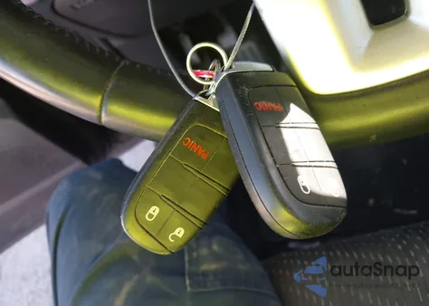 2018 Dodge Journey Se из США, поврежденный, VIN 3C4PDCAB4JT427982